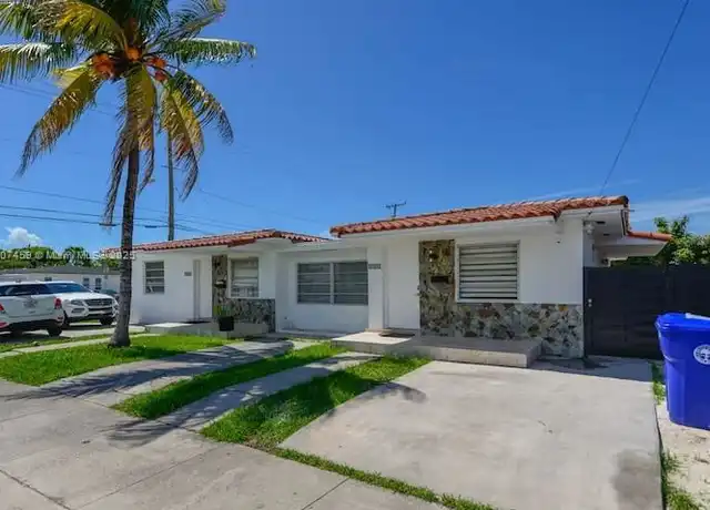 Property at 3262 SW 28th St, Miami, FL, 33133, 3 beds, 2 baths, [object Object]