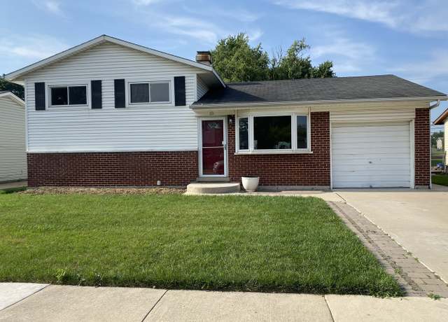 Photo of 10 E Schubert Ave, Glendale Heights, IL 60139