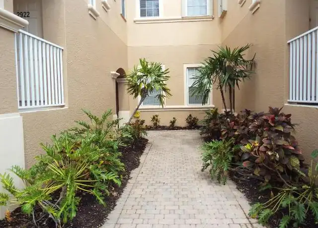 Property at 13911 Lake Mahogany Blvd, Fort Myers, FL, 33907, 3 beds, 2 baths, [object Object]