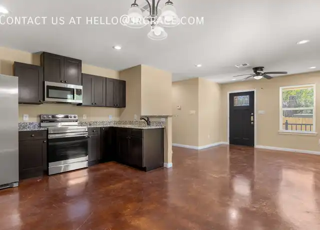 Property at 1515 Trice Ave Unit B, Waco, TX, 76707, 3 beds, 2 baths, [object Object]