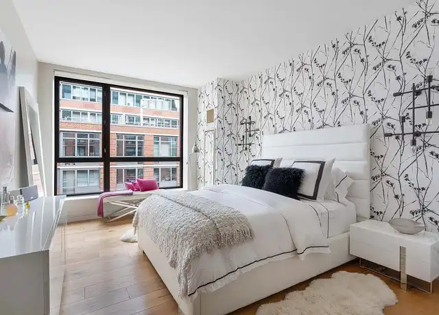 Property at 540 W 28th St Unit 4J, New York, NY, 10001, 1 bed, 1 bath, [object Object]