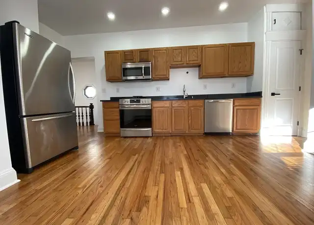 Property at 16 Grant St Unit 2, Boston, MA, 02125, 2 beds, 1 bath, [object Object]