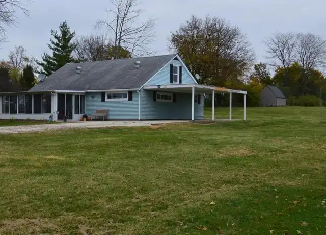 Property at 810 Woodbine Rd, Hamilton, OH, 45013, 3 beds, 1 bath, [object Object]