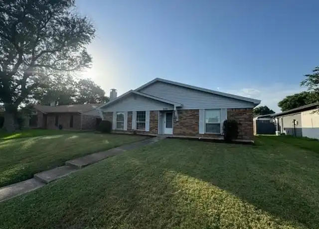 Property at 2221 Ridgedale Dr, Carrollton, TX, 75006, 4 beds, 2 baths, [object Object]
