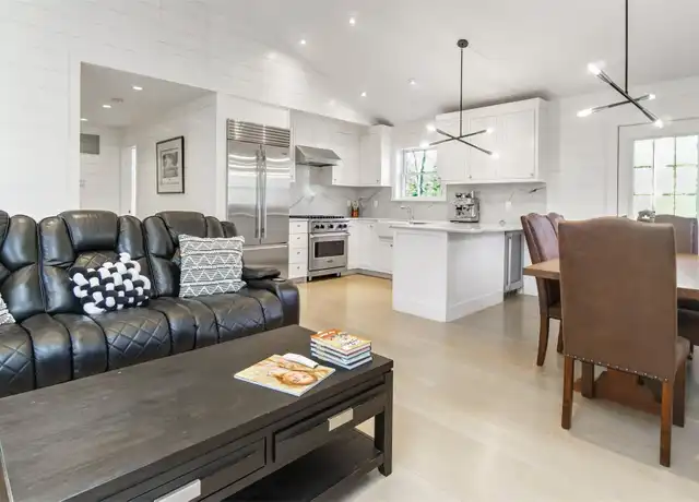 Property at 66 Crystal Dr, East Hampton, NY, 11937, 2 beds, 3 baths, [object Object]