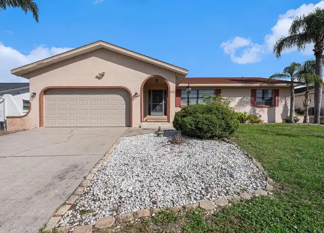 Property at 909 Chipaway Dr, Apollo Beach, FL, 33572, 3 beds, 2 baths, [object Object]