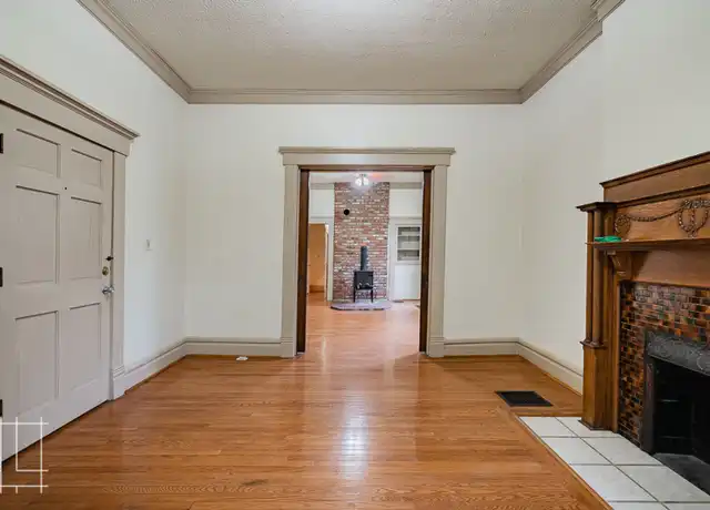 Property at 836 Neil Ave Apt 1, Columbus, OH, 43215, 2 beds, 1 bath, [object Object]