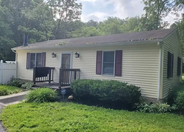Property at 6611 Lear Nagle Rd, North Ridgeville, OH, 44039, 2 beds, 1 bath, [object Object]