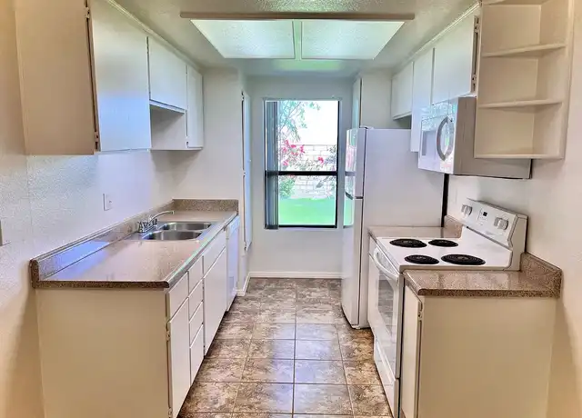 Property at Royal Oaks Apartments in Bermuda Dunes - 42780 Washington St, Bermuda Dunes, CA, 92203, 2 beds, 2 baths, [object Object]