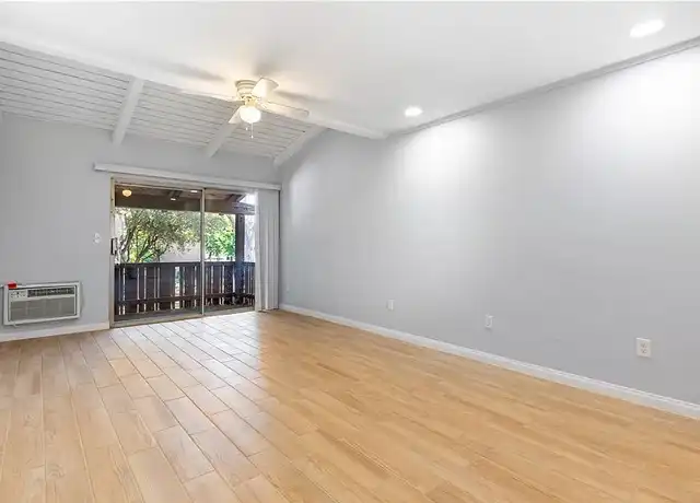 Property at 1000 W MacArthur Blvd #54, Santa Ana, CA, 92707, 1 bed, 1 bath, [object Object]