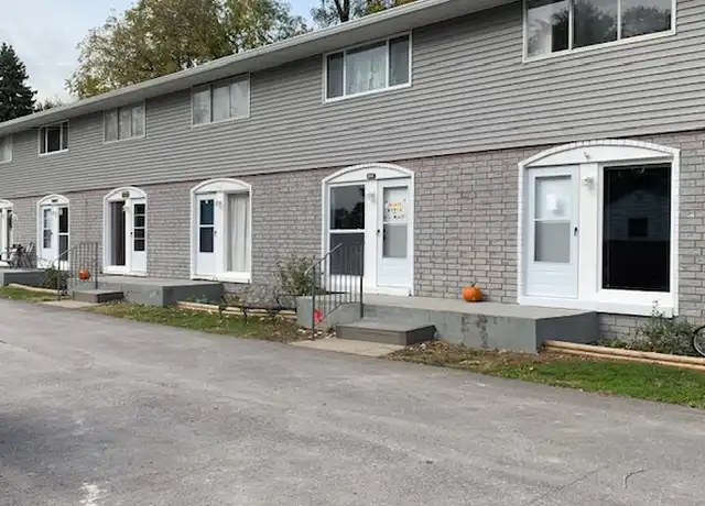Property at 38436 Meadowdale St, Clinton Twp, MI, 48036, 2 beds, 1 bath, [object Object]