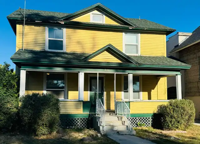 Property at 211 15th Ave S Unit 1, Nampa, ID, 83651, 2 beds, 1 bath, [object Object]
