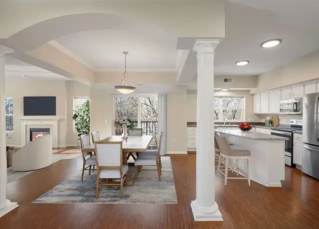 Property at Lake Hazeltine Woods - 3400 Autumn Woods Dr, Chaska, MN, 55318, 1-2 bed, 1-2 bath, [object Object]