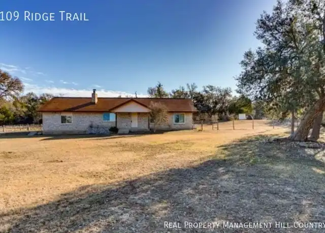 Property at 109 Ridge Trl, Boerne, TX, 78006, 3 beds, 2 baths, [object Object]