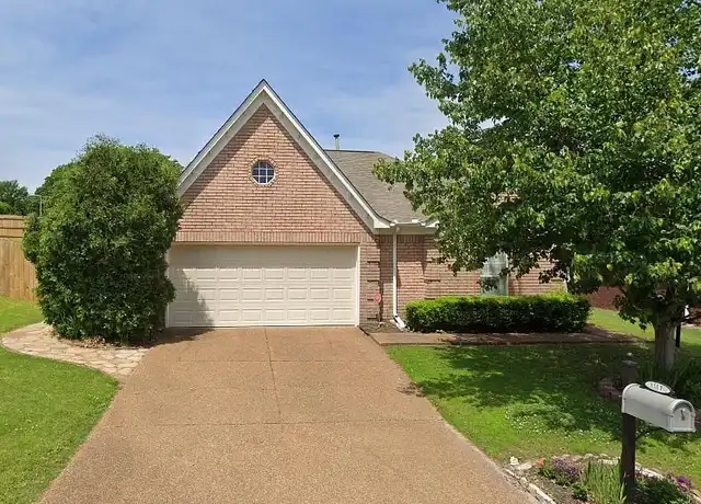 Property at 1117 Dove Hollow Cir W, Cordova, TN, 38018, 3 beds, 2 baths, [object Object]