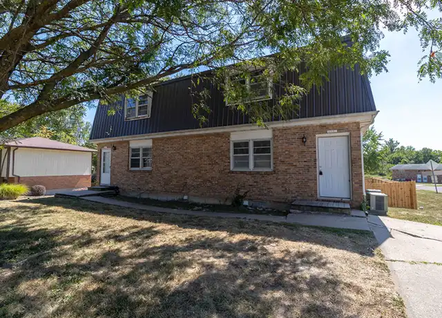Property at 6108 E Saint Charles Rd, Columbia, MO, 65202, 2 beds, 1.5 baths, [object Object]