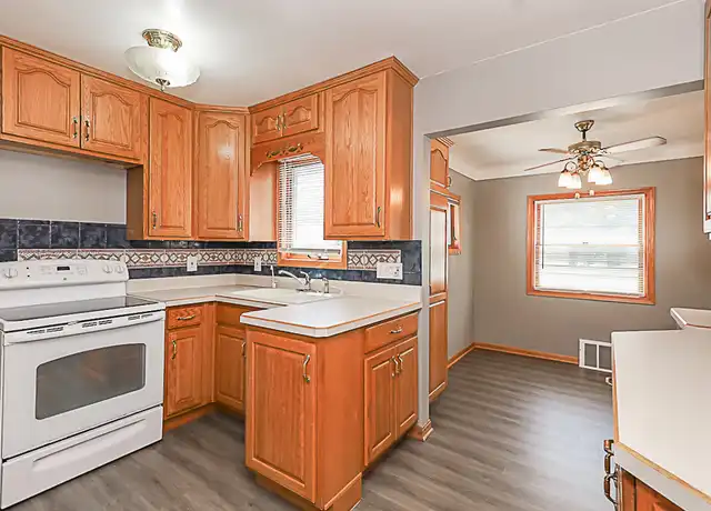 Property at 30008 Elgin Rd, Wickliffe, OH, 44092, 3 beds, 1.5 baths, [object Object]