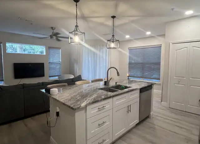 Property at 2718 Maitland Crossing Way Apt 3-107, Orlando, FL, 32810, 1 bed, 1 bath, [object Object]
