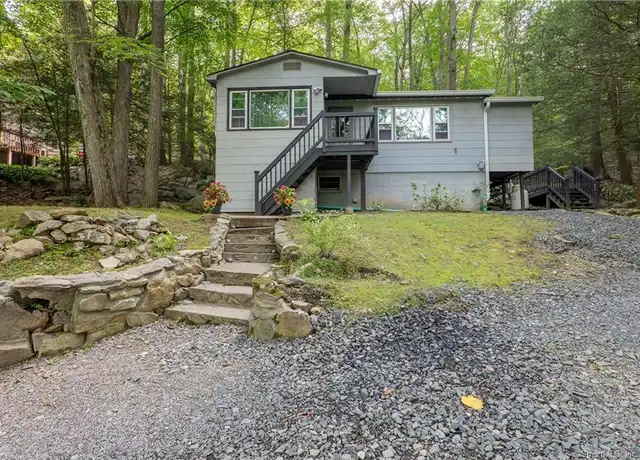 Property at 119 Green Pond Rd, New Milford, CT, 06776, 2 beds, 1 bath, [object Object]