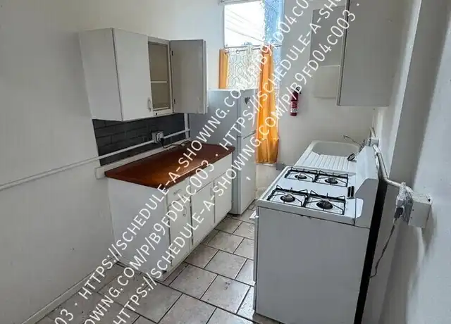 Property at 515 Quapaw Ave Unit 1, Hot Springs, AR, 71901, 1 bed, 1 bath, [object Object]