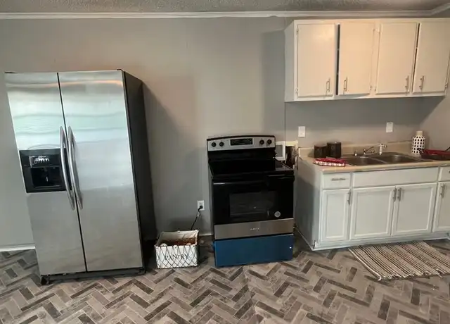 Property at 320 Osceola St Unit 01, Gastonia, NC, 28054, 2 beds, 1 bath, [object Object]