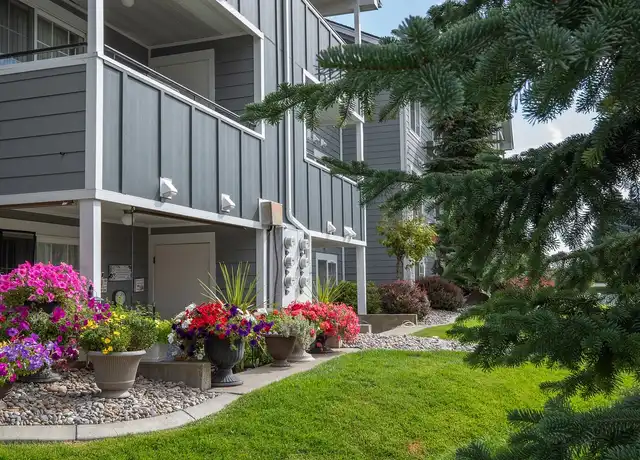 Property at Morning Glory Circle Apartments - 925 E Sharpsburg Ave, Spokane, WA, 99208, 2 beds, 2 baths, [object Object]