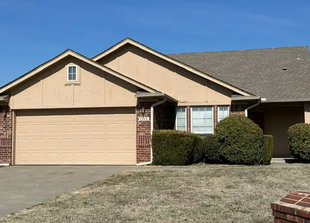 Property at 2005 SE 7th Ct, Moore, OK, 73160, 3 beds, 2 baths, [object Object]