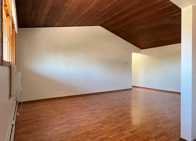 Property at 5700 S 34th Ave Unit 5700-201 (1 bed/1 bath), Minneapolis, MN, 55417, 1 bed, 1 bath, [object Object]