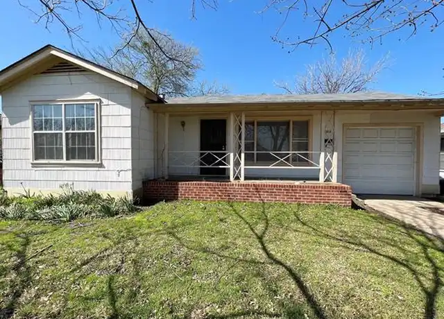 Property at 2612 Roseland St, Fort Worth, TX, 76103, 2 beds, 1 bath, [object Object]