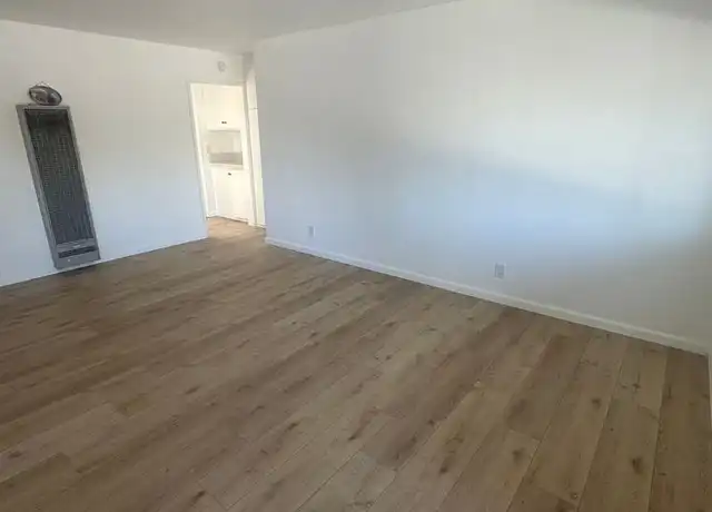 Property at 1107 W Broadway Unit 4, Anaheim, CA, 92805, 1 bed, 1 bath, [object Object]