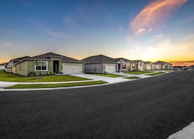 Photo of 2860 Cedar Ridge Ct, Davenport, FL 33837