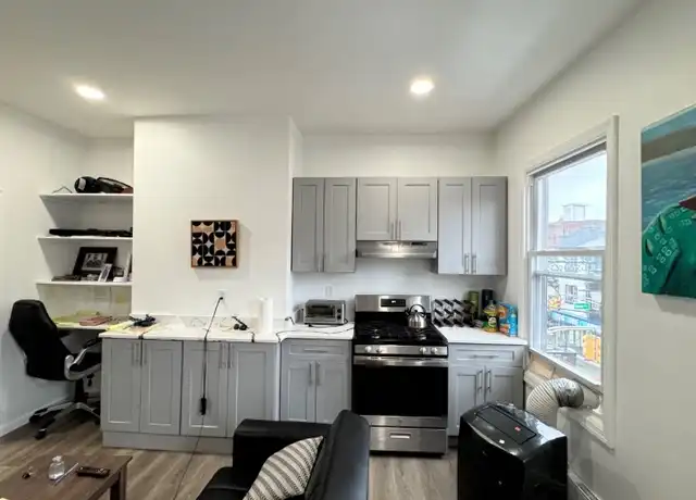 Property at 76-78 Market St Unit 5, Paterson, NJ, 07505, 1 bed, 1 bath, [object Object]