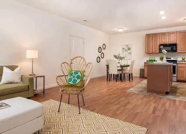 Property at Villages at Lake Silvercote - 100 Dry Brook Rd, Wentzville, MO, 63385, 1-3 bed, 1-2.5 bath, [object Object]