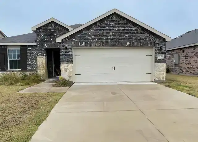 Property at 1315 Binfield Dr, Forney, TX, 75126, 3 beds, 2 baths, [object Object]