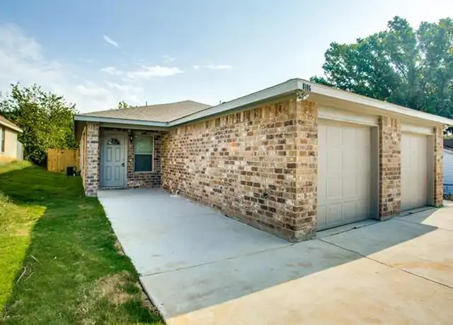 Property at 3213 Karen St Unit 3215, Fort Worth, TX, 76116, 3 beds, 2 baths, [object Object]