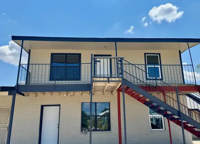 Property at 1925 Calle Coyunda Unit 3, Eagle Pass, TX, 78852, 3 beds, 1 bath, [object Object]