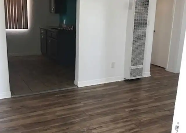 Property at 1150 W 88th St Unit 6, Los Angeles, CA, 90044, 2 beds, 1 bath, [object Object]