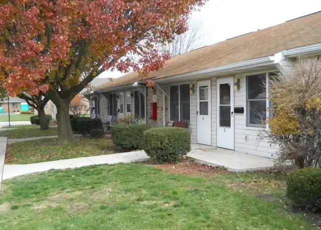 Property at 808 Pro Dr, Celina, OH, 45822, 1 bed, 1 bath, [object Object]