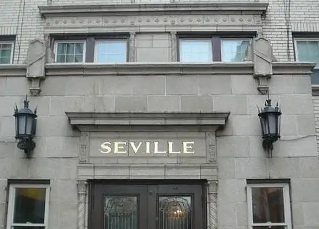 Property at Seville Apartments - 715 W Market St, Akron, OH, 44303, 1 bed, 1 bath, [object Object]