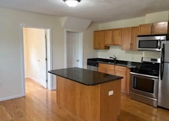Property at 88 N Main St Unit 3, Westford, MA, 01886, 1 bed, 1 bath, [object Object]