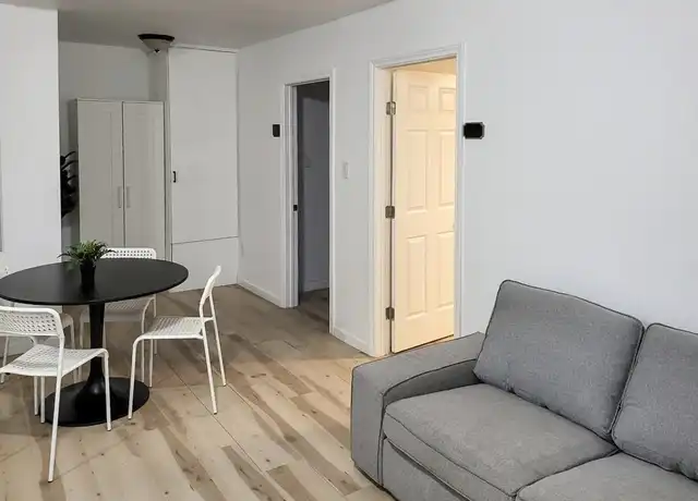 Property at 1118 Ebert Ave, Austin, TX, 78721, 1 bed, 1 bath, [object Object]