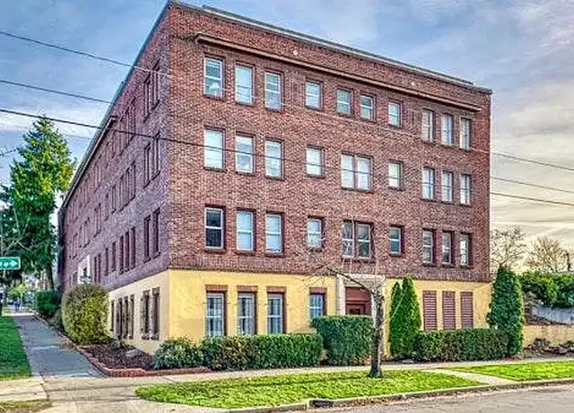 Property at Glen Ellen Apartments - 1305 E Denny Way, Seattle, WA, 98122, 0 beds, 1 bath, [object Object]