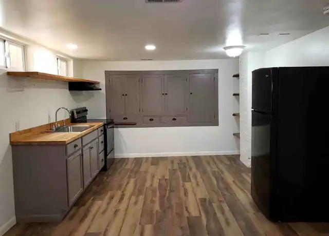 Property at 1626 E Platte Ave Unit B, Colorado Springs, CO, 80909, 1 bed, 1 bath, [object Object]