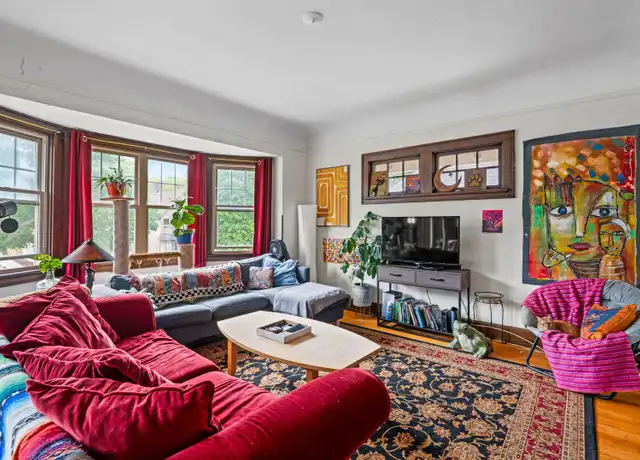 Property at 3015 N Murray Ave Unit 3015 Murray, Milwaukee, WI, 53211, 3 beds, 1 bath, [object Object]