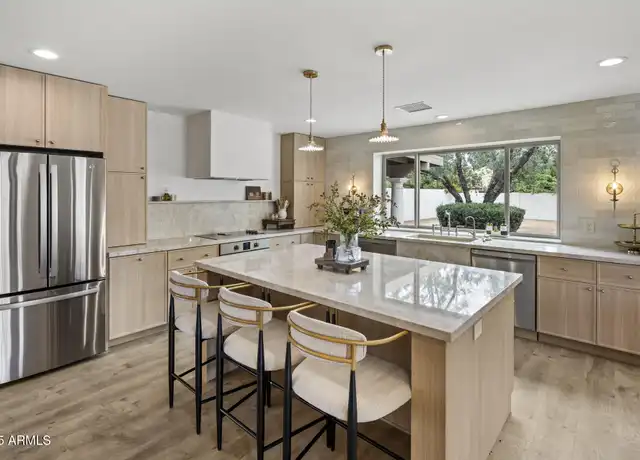 Property at 7001 E Thunderbird Rd, Scottsdale, AZ, 85254, 5 beds, 4 baths, [object Object]