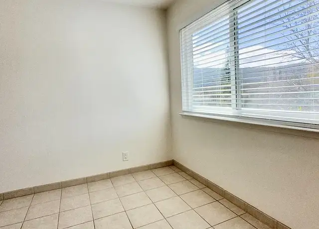 Photo of 115 Towne Ter, Los Gatos, CA 95032