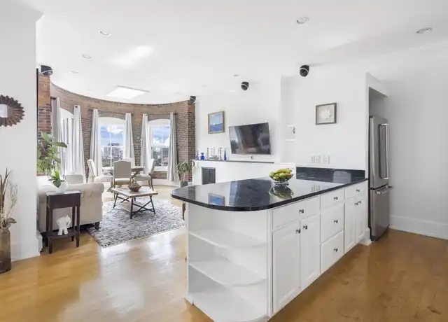 Property at 36 Hancock St Unit 7A, Boston, MA, 02114, 2 beds, 1 bath, [object Object]