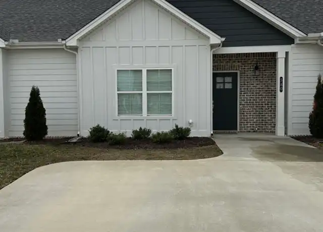Property at 580 NE Bellingham Dr, Cleveland, TN, 37311, 2 beds, 2 baths, [object Object]