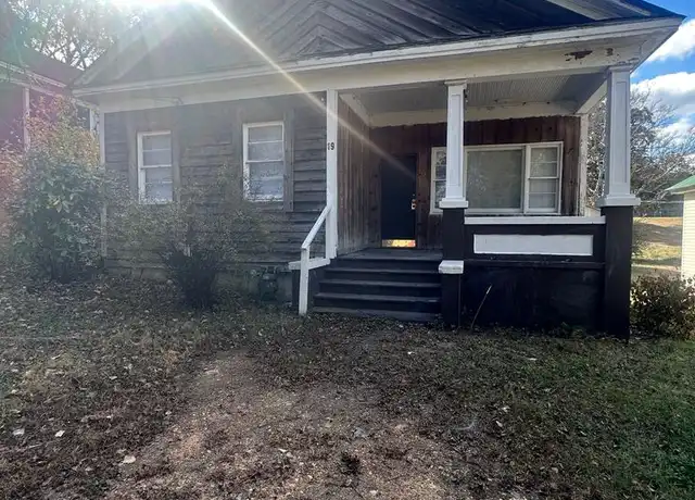 Property at 19 Twine St, Anniston, AL, 36201, 1 bed, 1 bath, [object Object]
