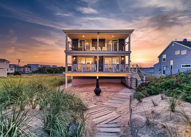 Property at 148 North End Blvd, Salisbury, MA, 01952, 6 beds, 3 baths, [object Object]